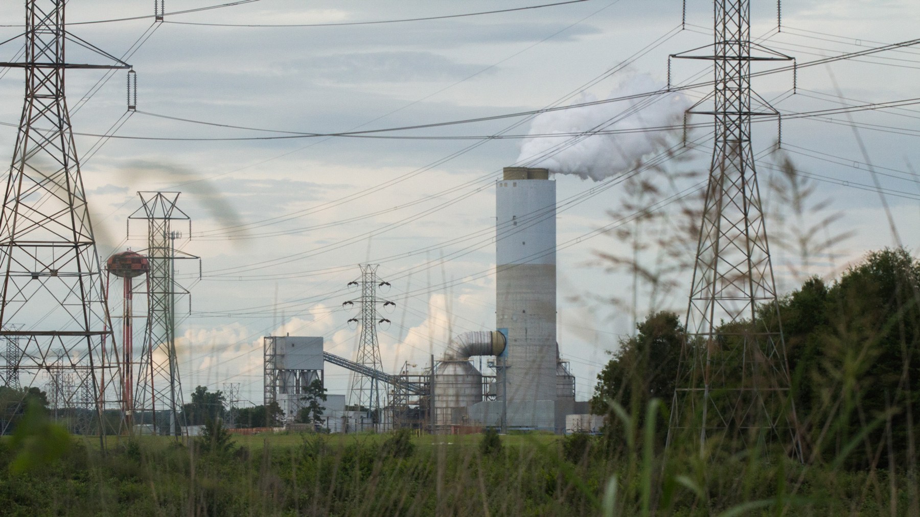 Residents living near Duke Energy's G.G. Allen Steam plant in Belmont, N.C., received letters from the North Carolina Department of Environmental Quality in 2015 telling them their well water had high levels of contaminants. (Chelsea Rae Ybanez/News21)